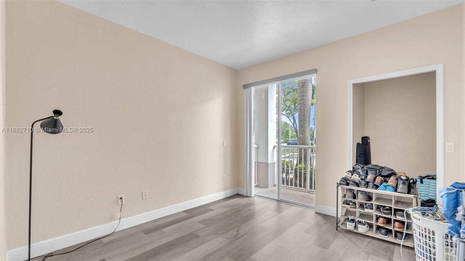 COURTYARDS ONE CONDO - Residential Lease