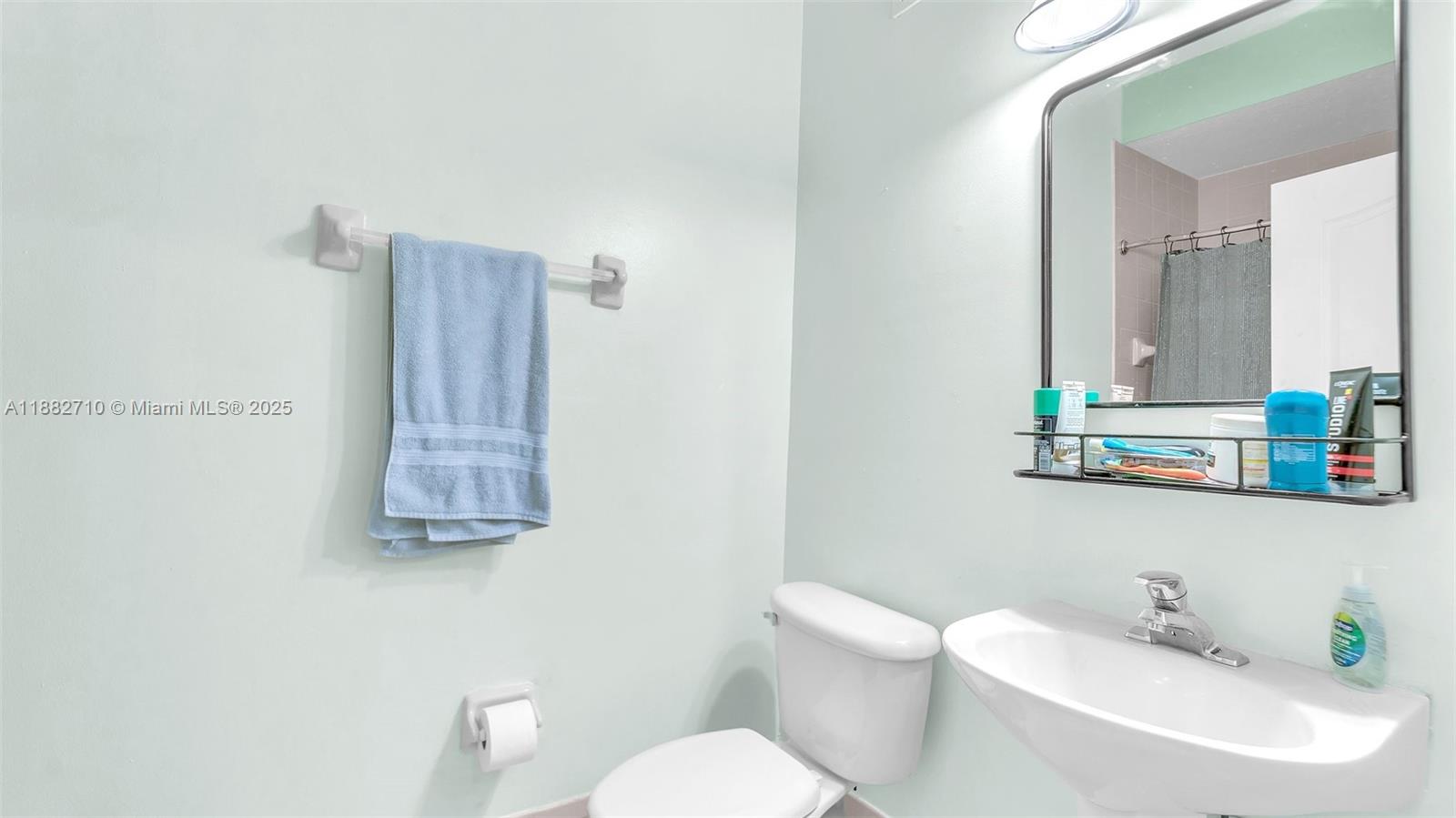 COURTYARDS ONE CONDO - Residential Lease