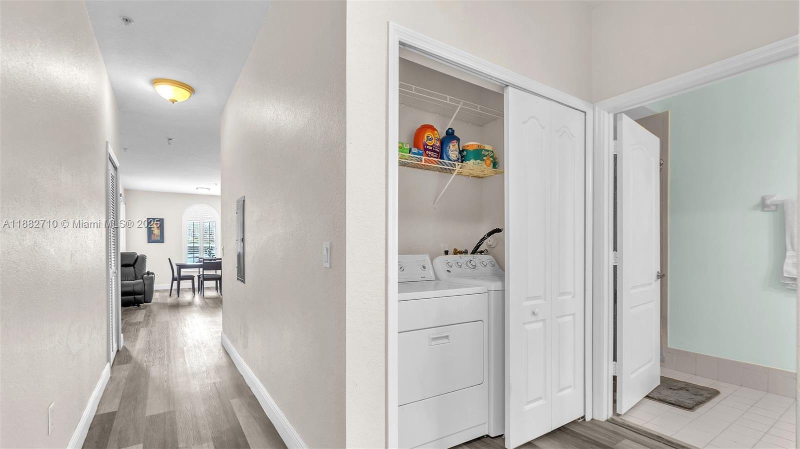 COURTYARDS ONE CONDO - Residential Lease
