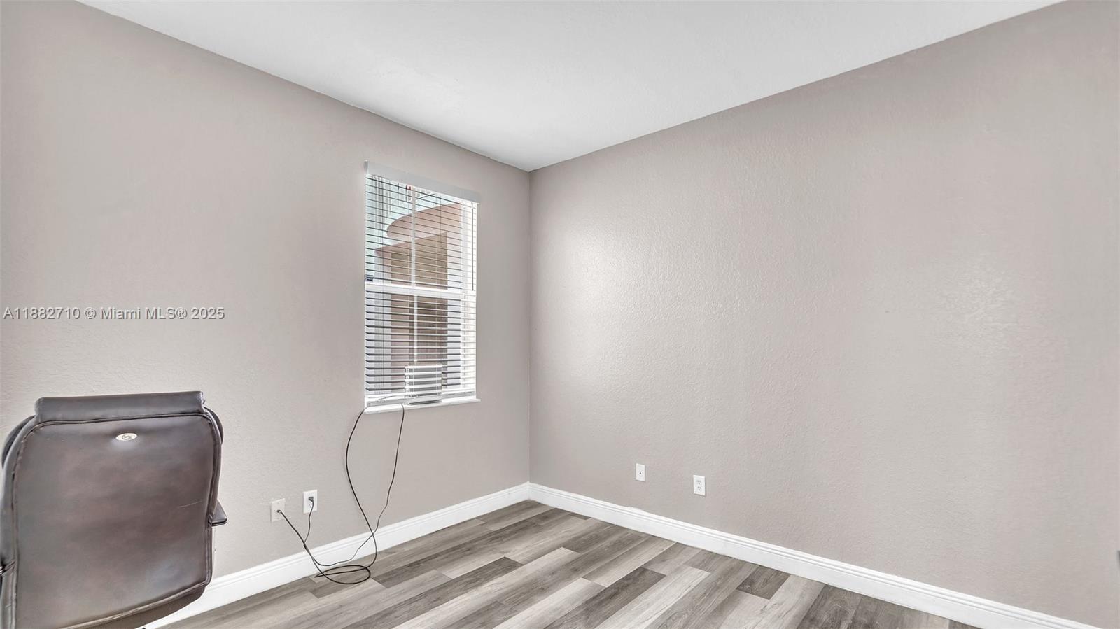 COURTYARDS ONE CONDO - Residential Lease