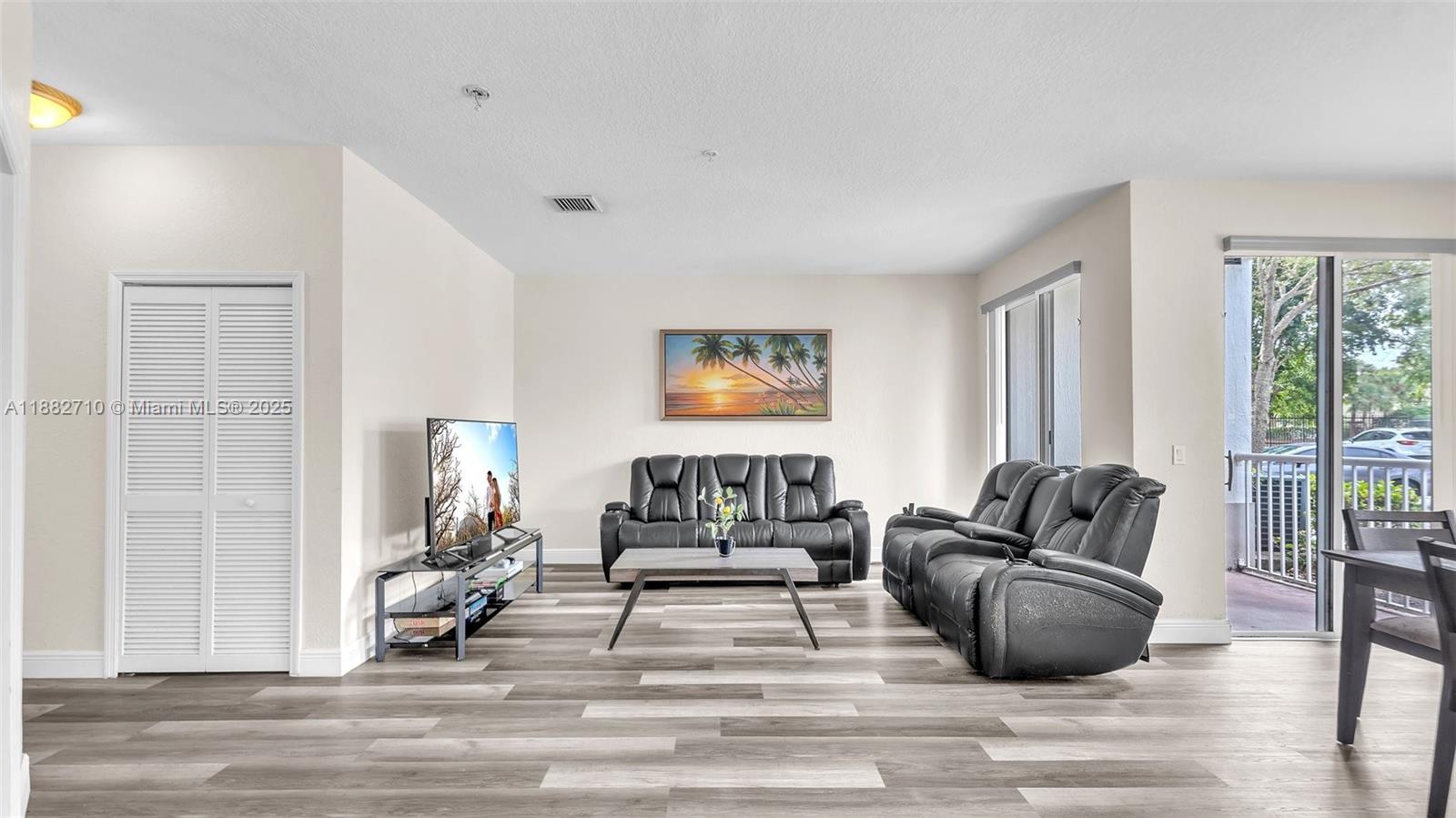 COURTYARDS ONE CONDO - Residential Lease