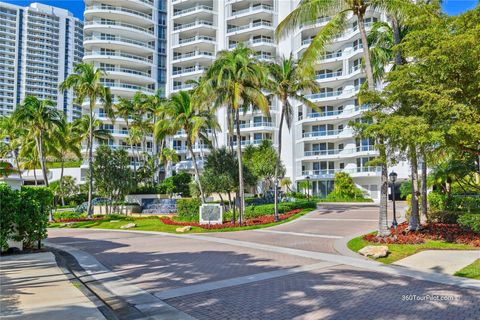 A home in Aventura