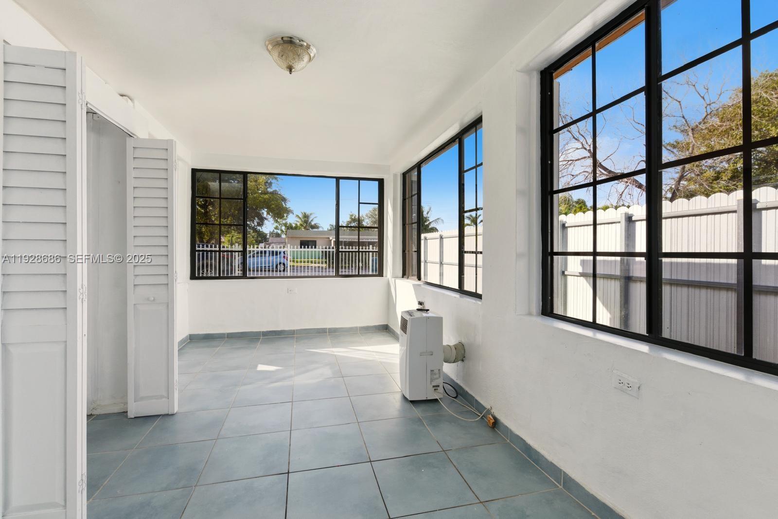 NORTH RIDGE - Residential