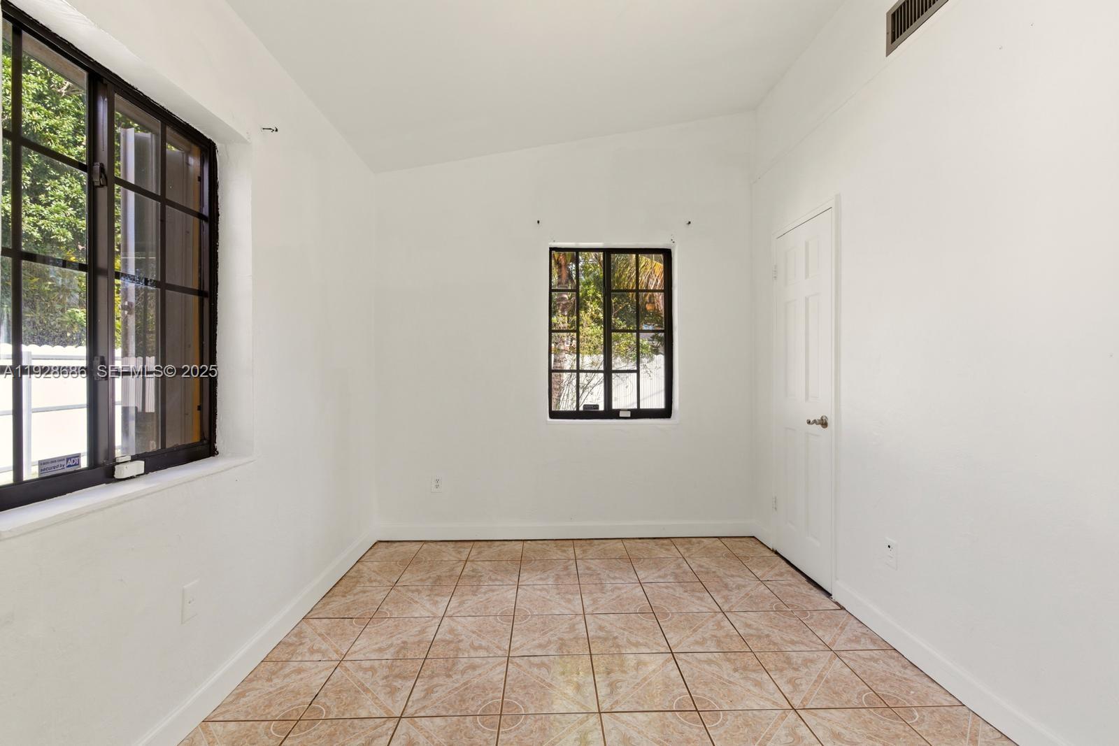 NORTH RIDGE - Residential