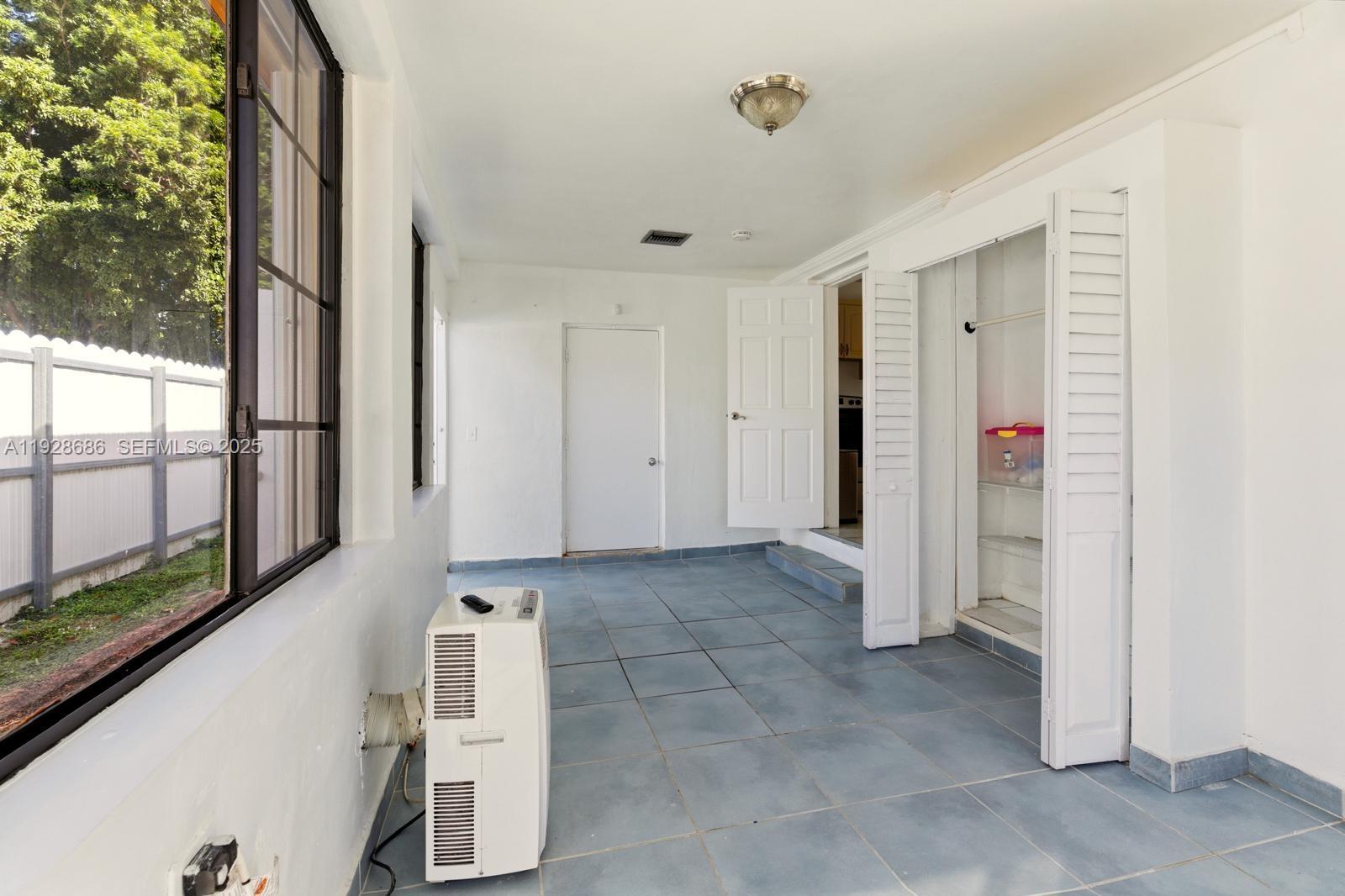 NORTH RIDGE - Residential