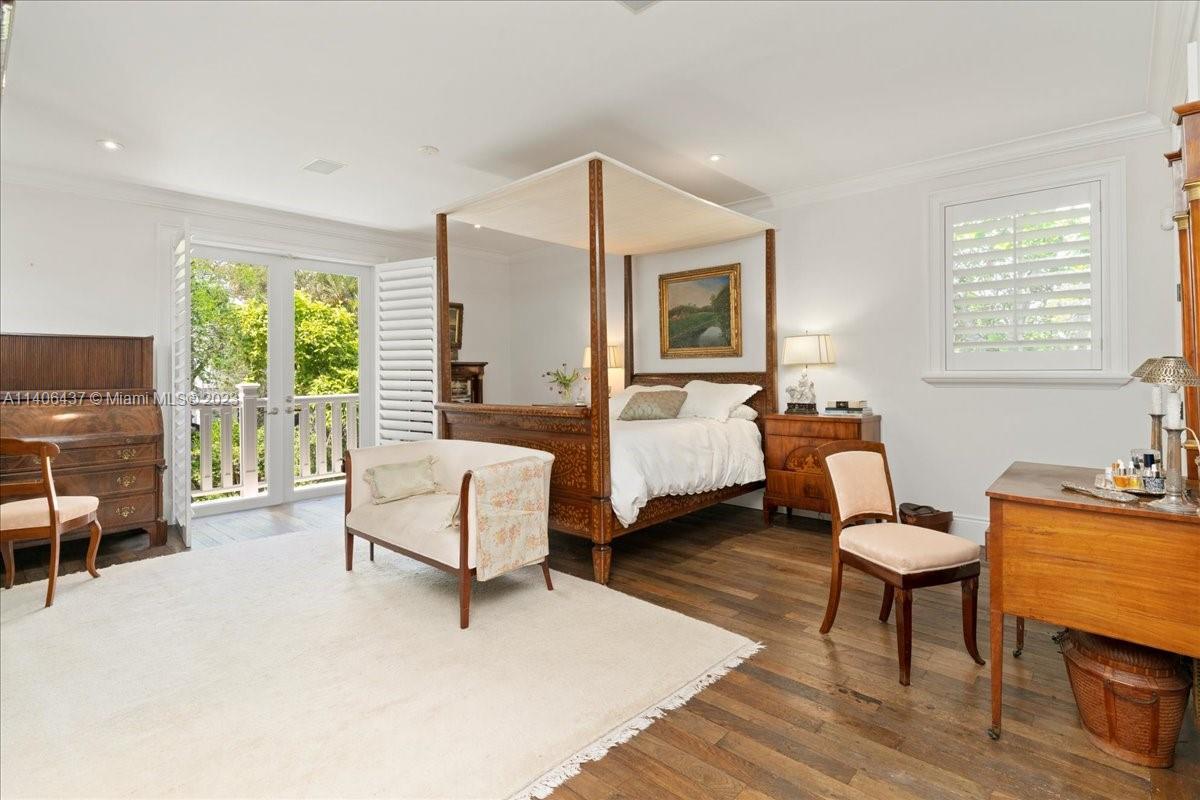 COCOPLUM MANOR - Residential