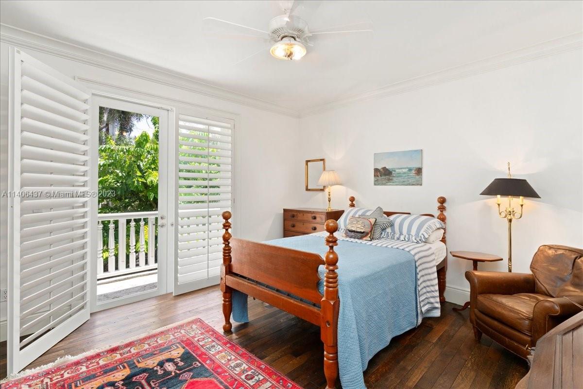 COCOPLUM MANOR - Residential