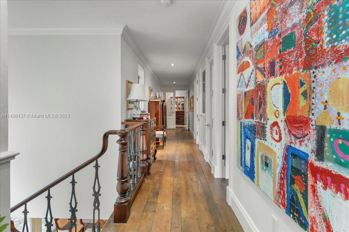 COCOPLUM MANOR - Residential