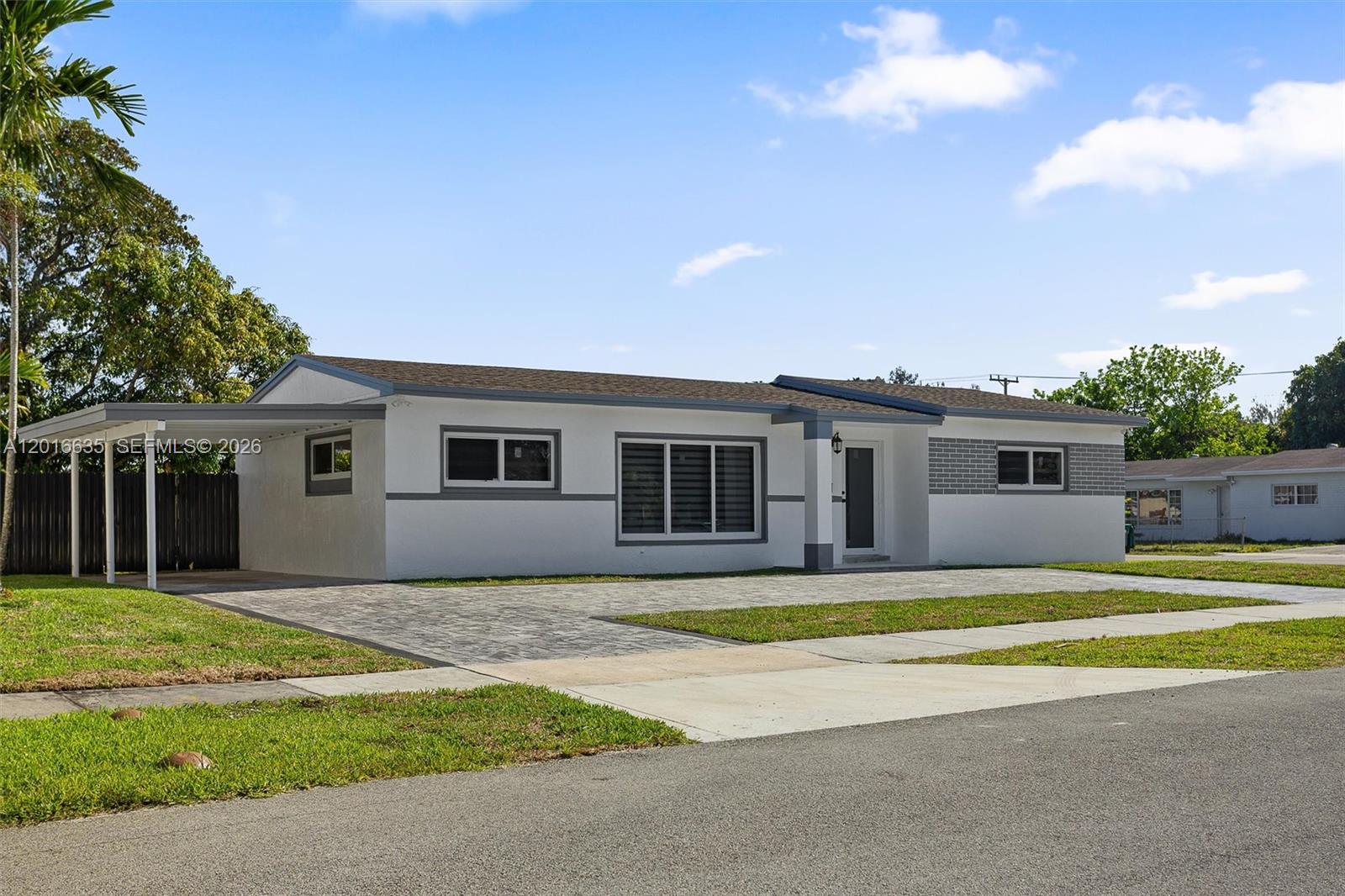 MYRTLE GROVE - Residential
