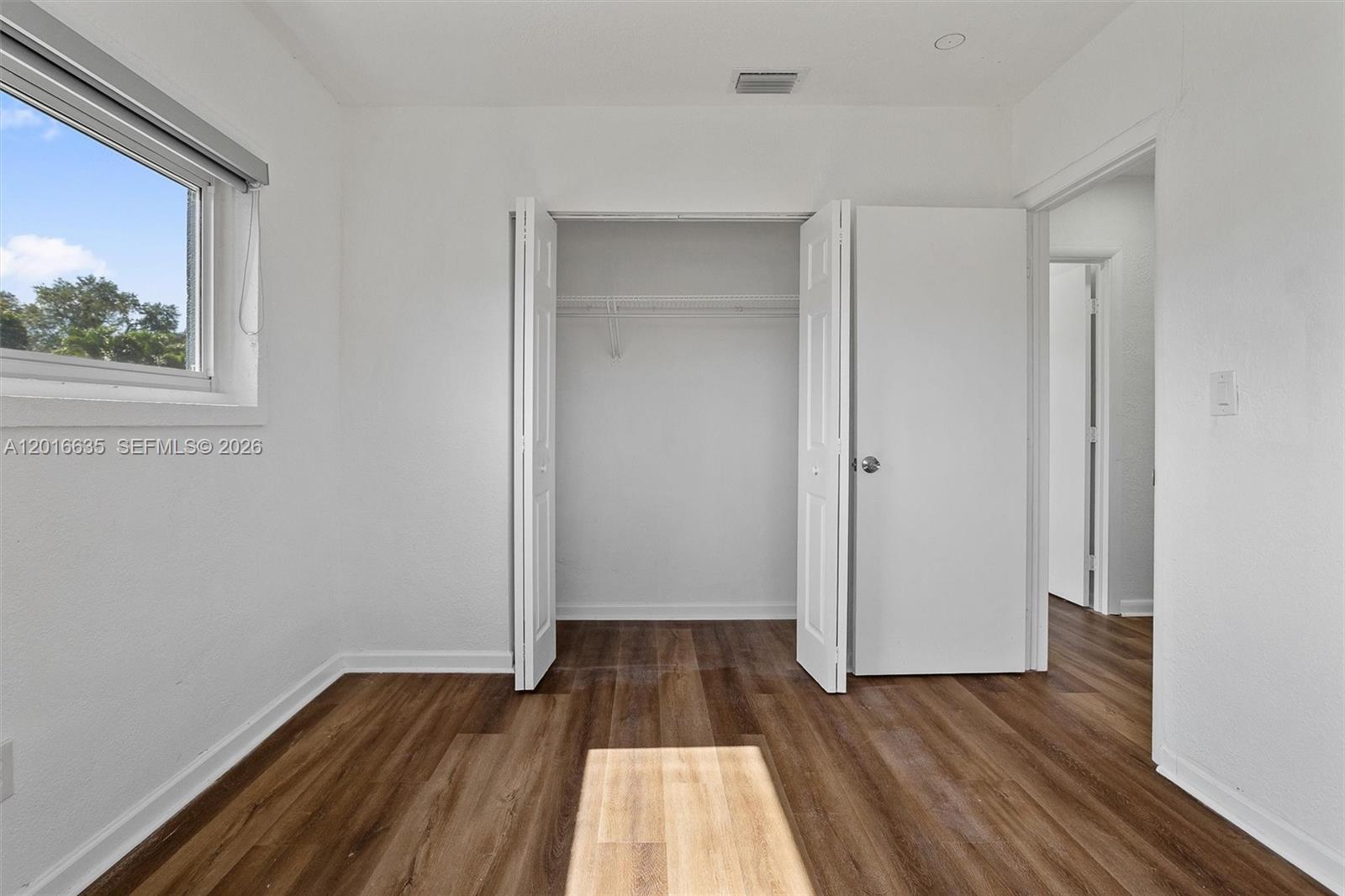 MYRTLE GROVE - Residential