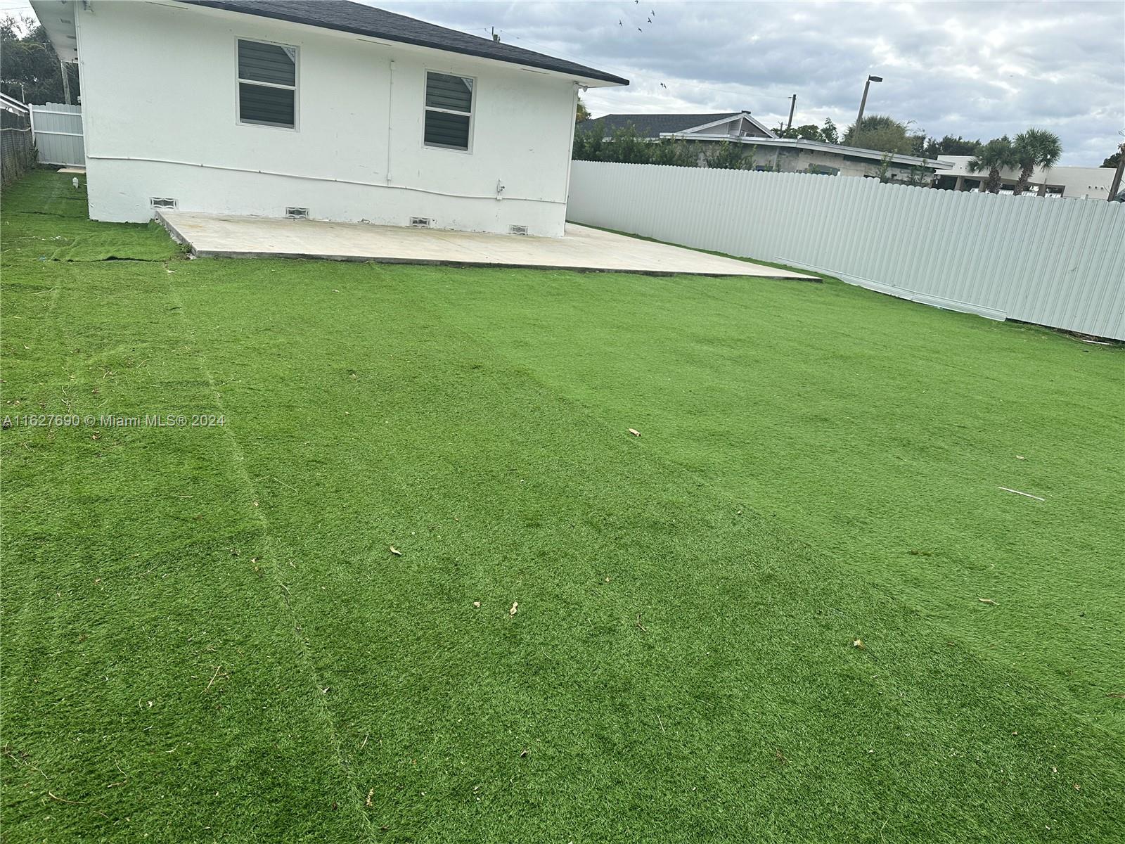 RIDGEWAY - Residential