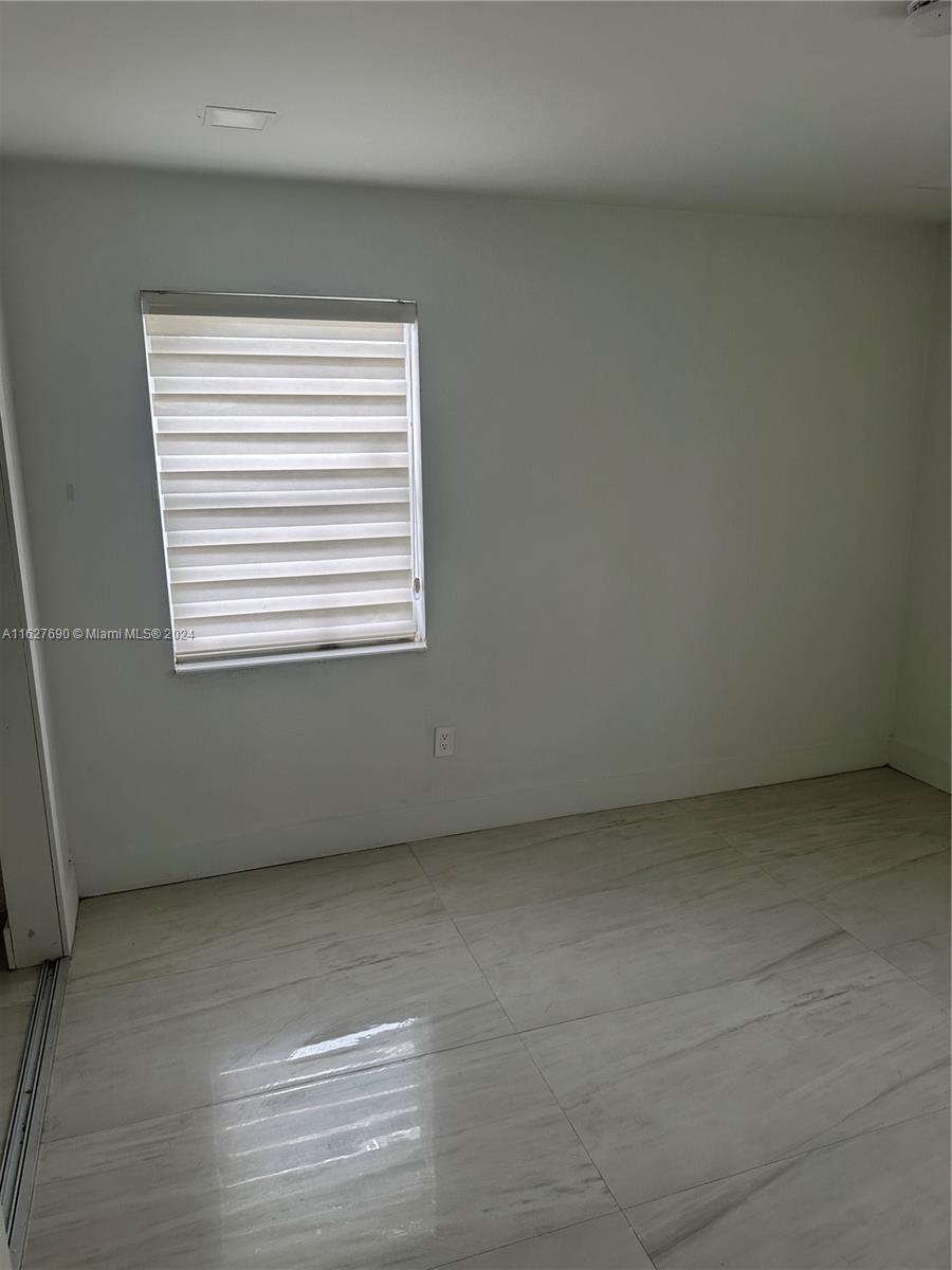 RIDGEWAY - Residential