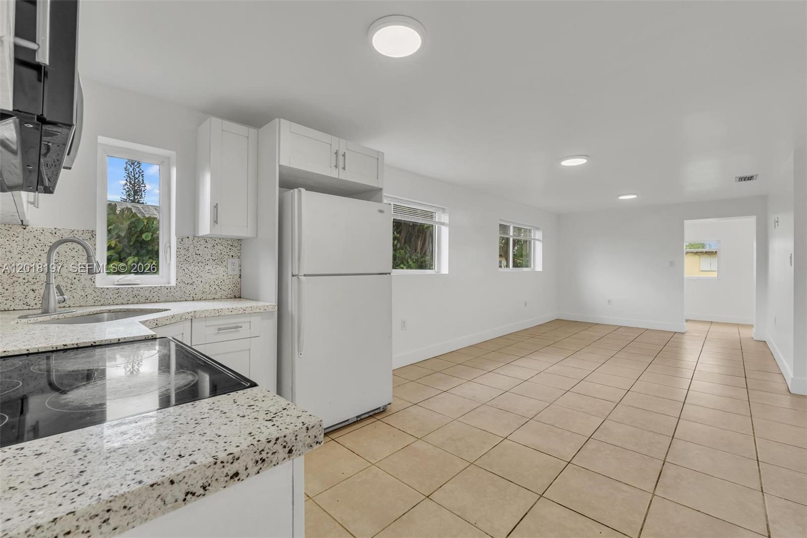 CENTRAL COMMERCIAL HOMEST - Residential