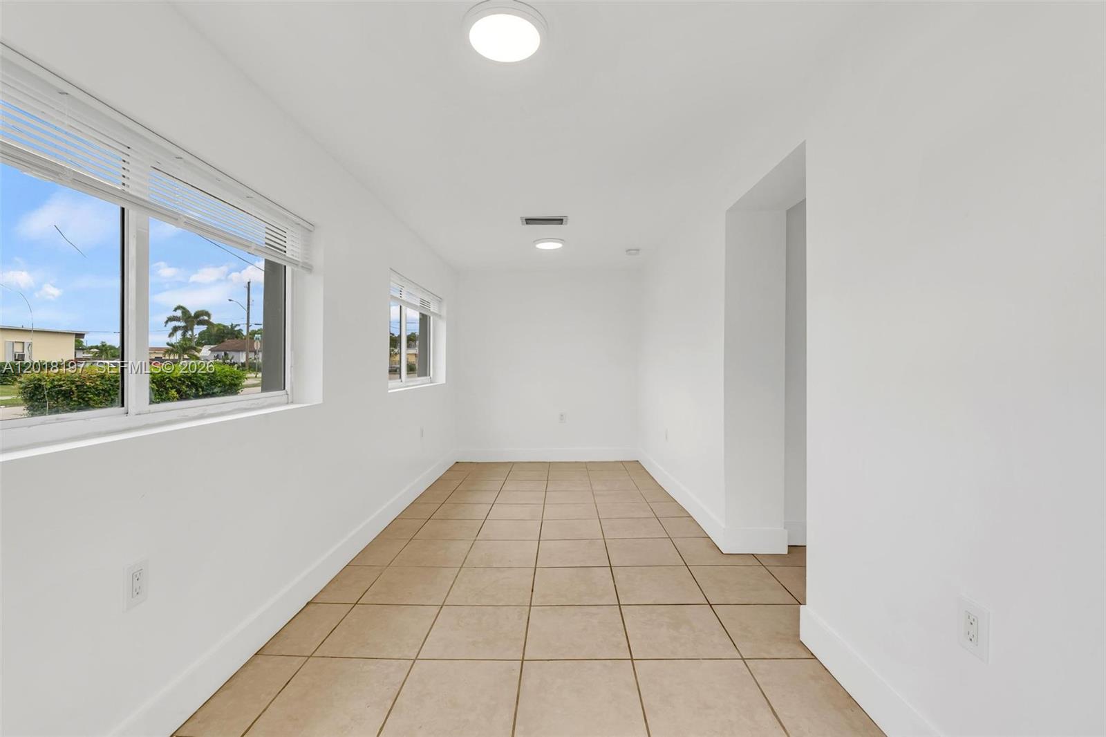 CENTRAL COMMERCIAL HOMEST - Residential