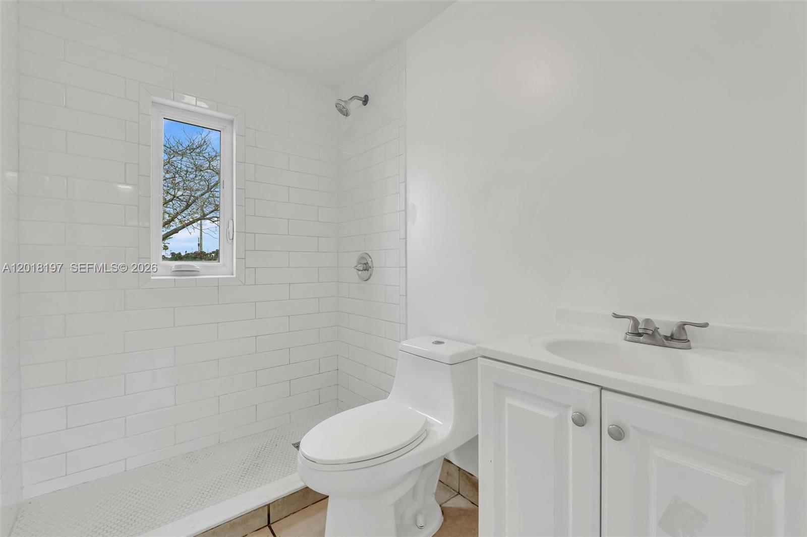 CENTRAL COMMERCIAL HOMEST - Residential