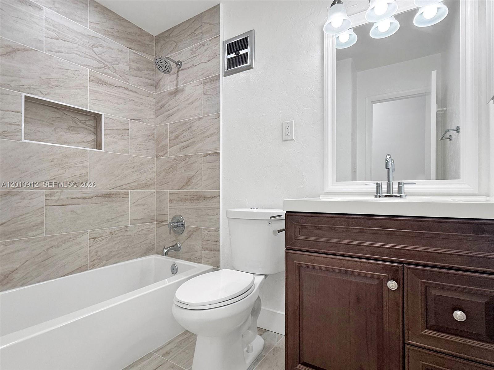SOUTHERN ESTATES 9TH ADDN - Residential