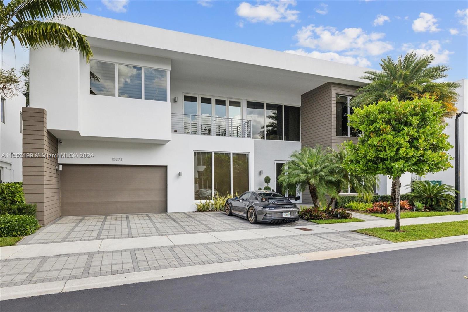 10273 NW 74th Ter