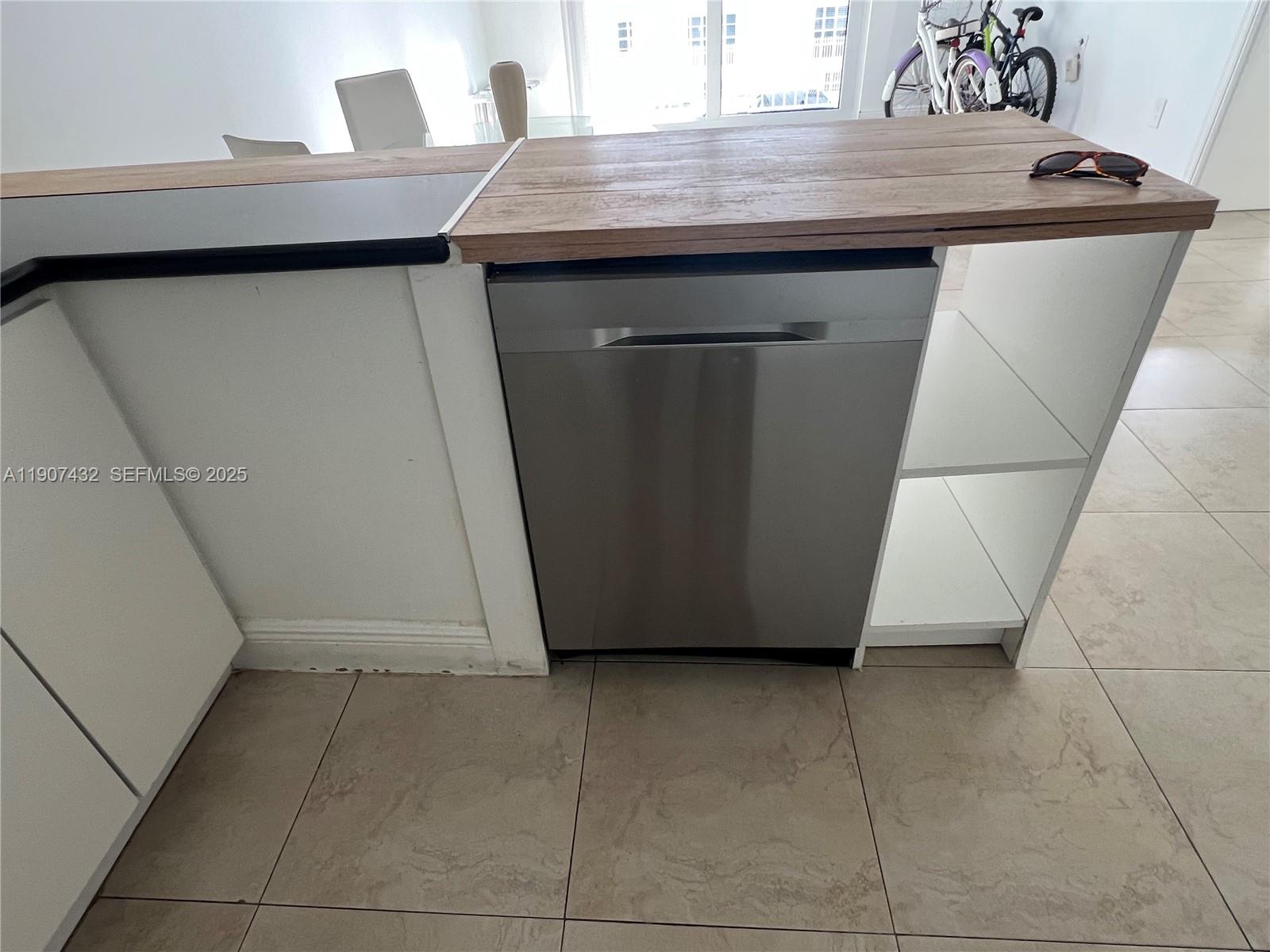 OCEAN POINT CONDO - Residential Lease