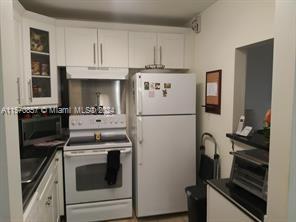 MANSFIELD AT CENTURY VILL - Residential