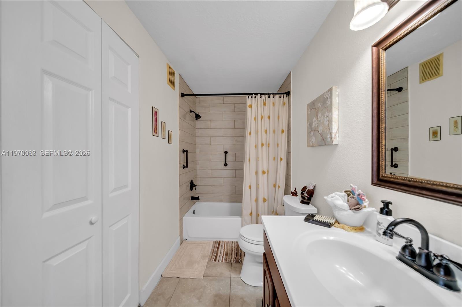 Gateway Rotal Green @ Gate - Residential