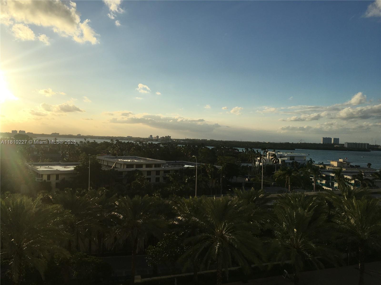 HARBOUR HOUSE - Residential