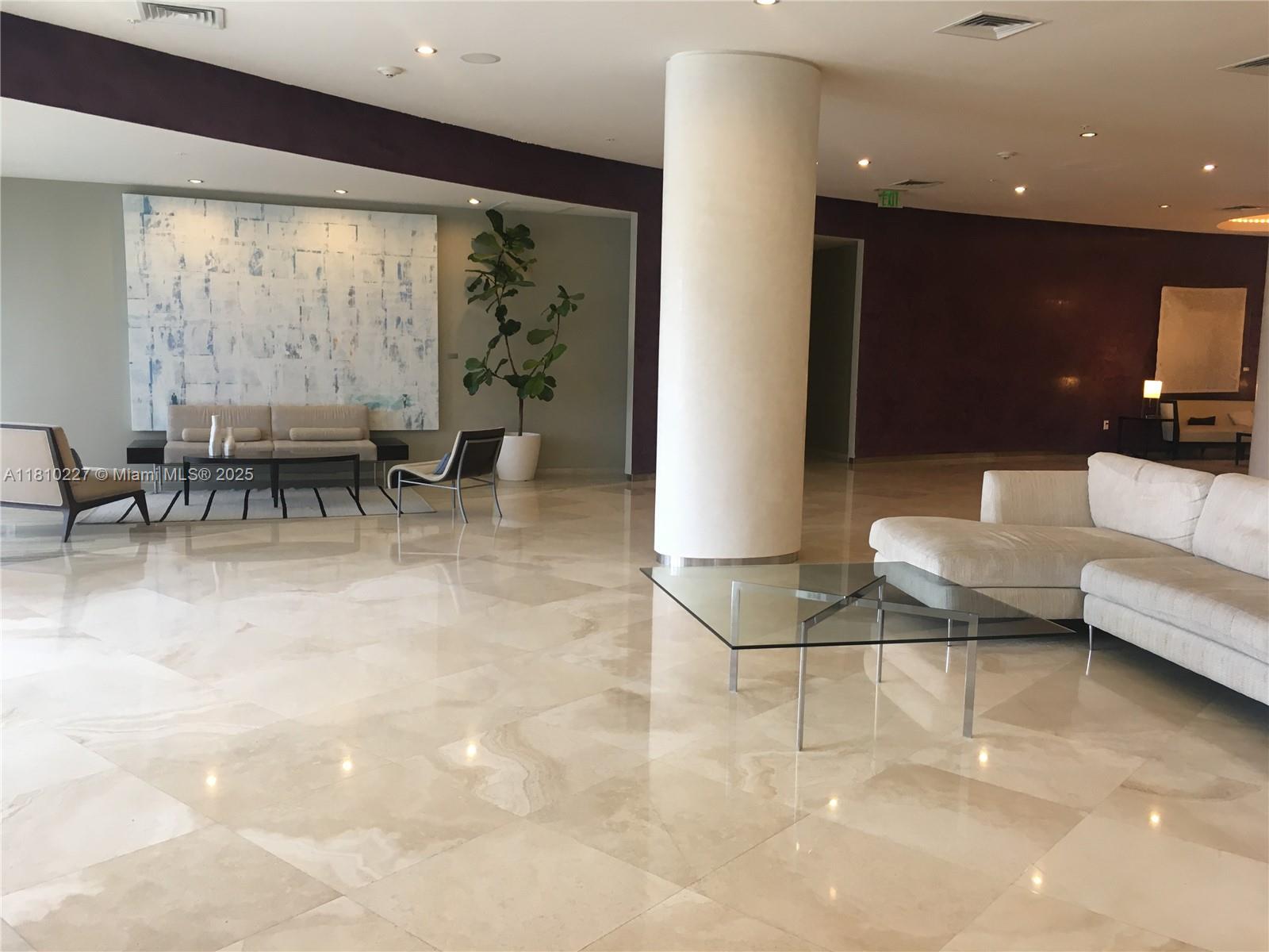 HARBOUR HOUSE - Residential