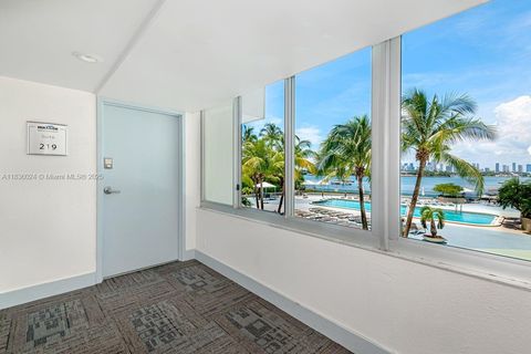 1200 West Ave CU-5 Miami Beach FL 33139