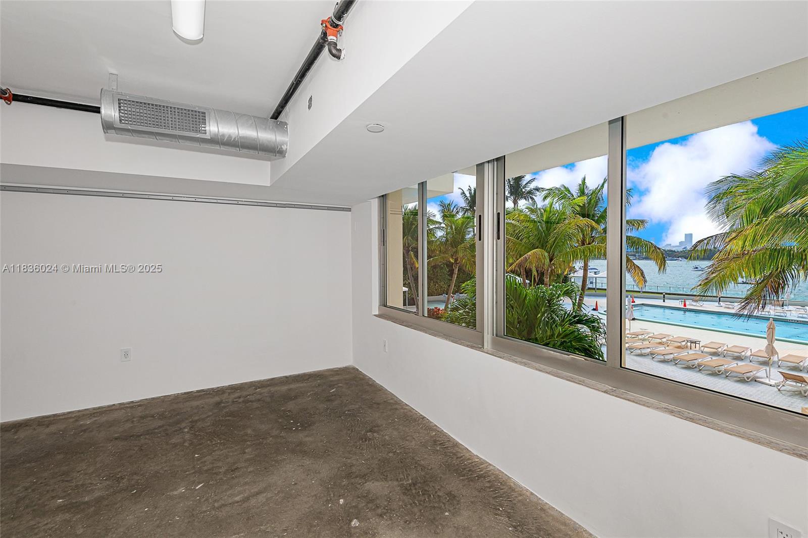 1200 West Ave CU-5