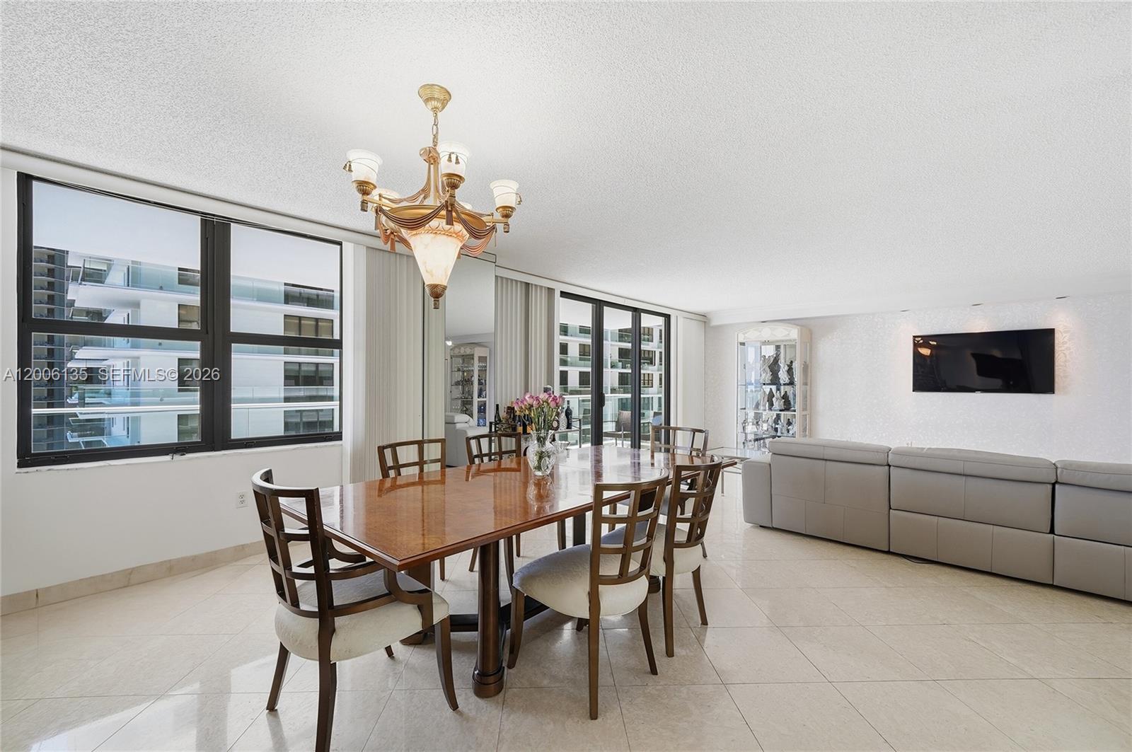 BALMORAL CONDO - Residential