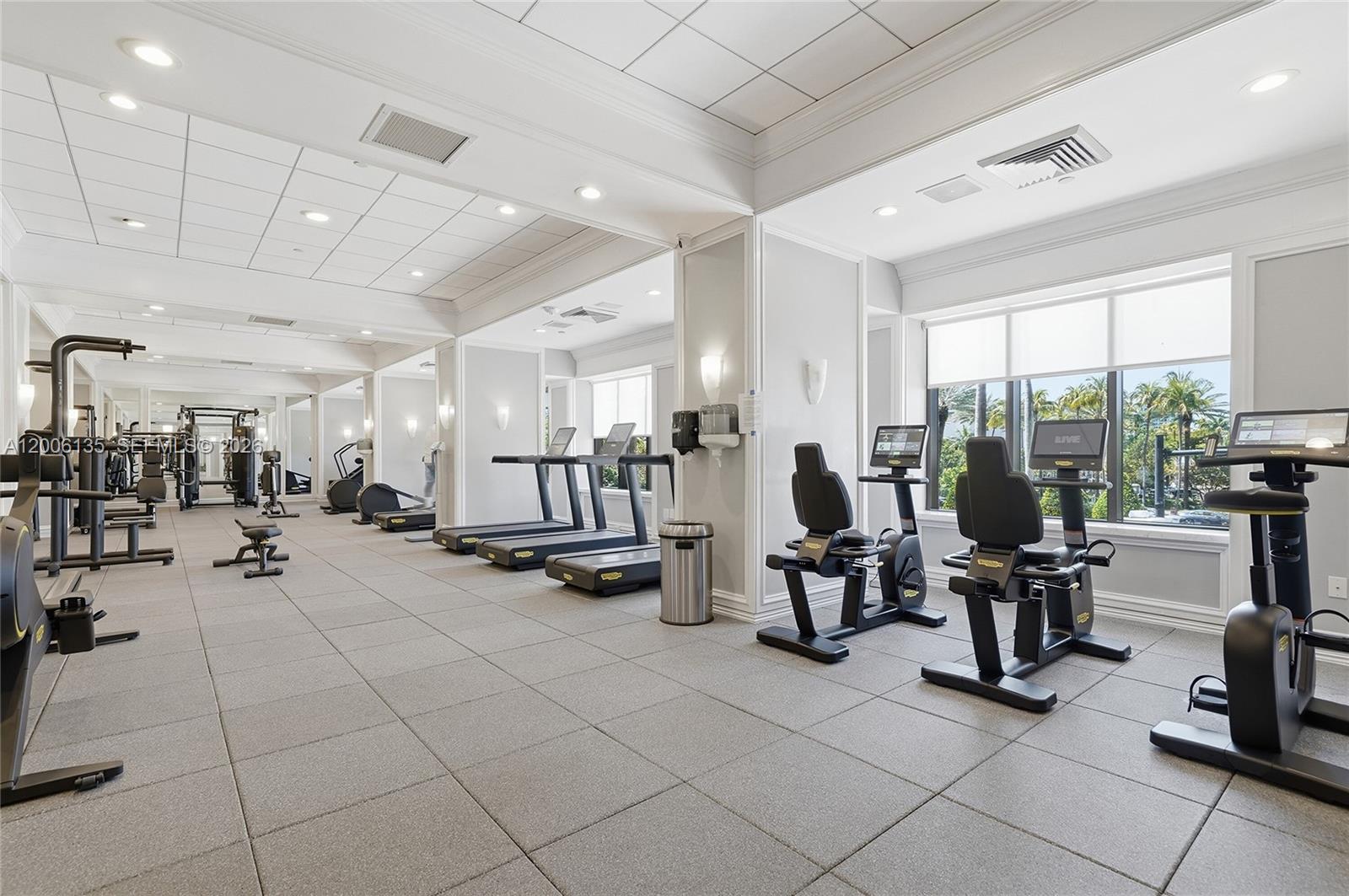 BALMORAL CONDO - Residential
