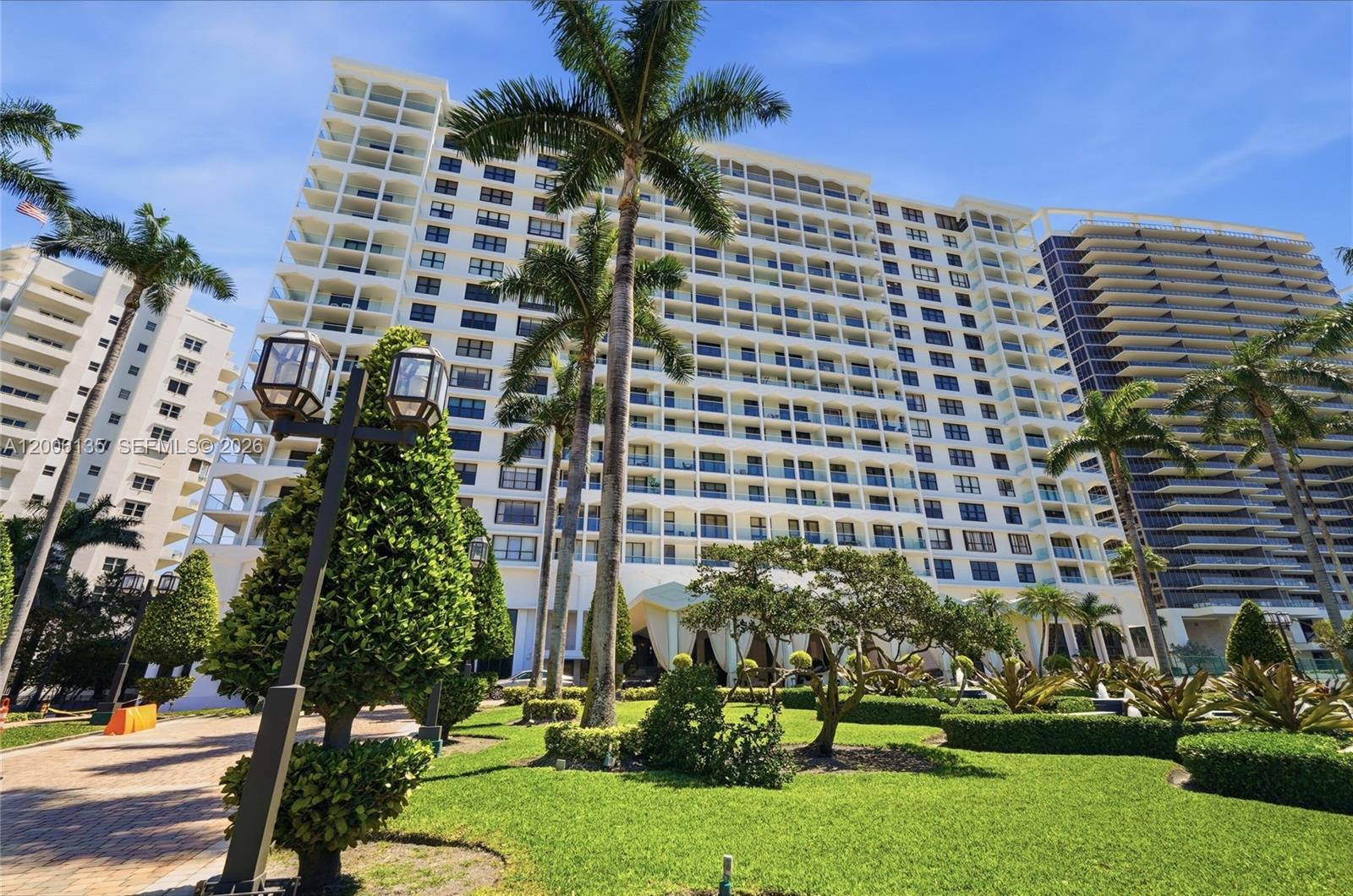 BALMORAL CONDO - Residential