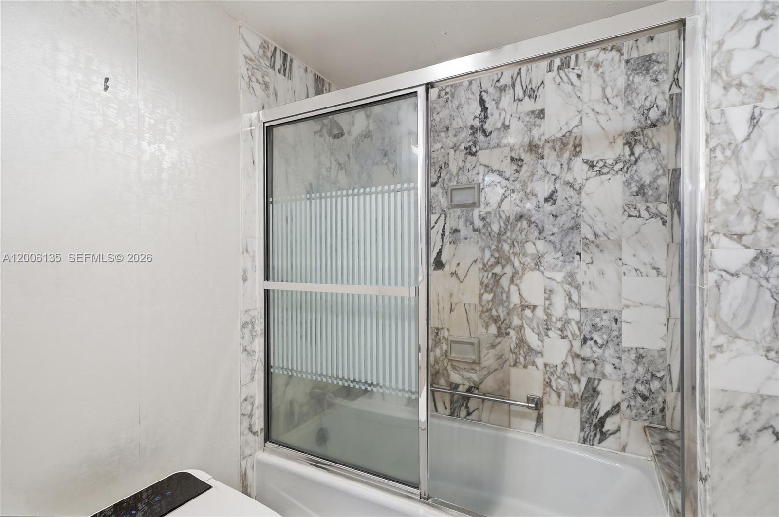 BALMORAL CONDO - Residential