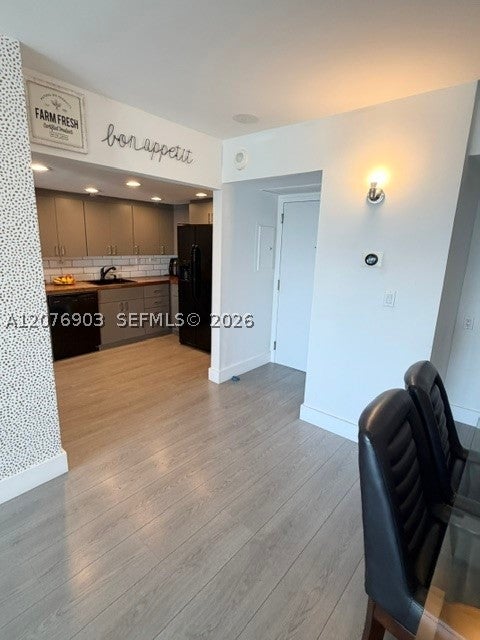 Tiny photo for 20225 NE 34th Ct #1617, Aventura, FL 33180 (MLS # A12076903)