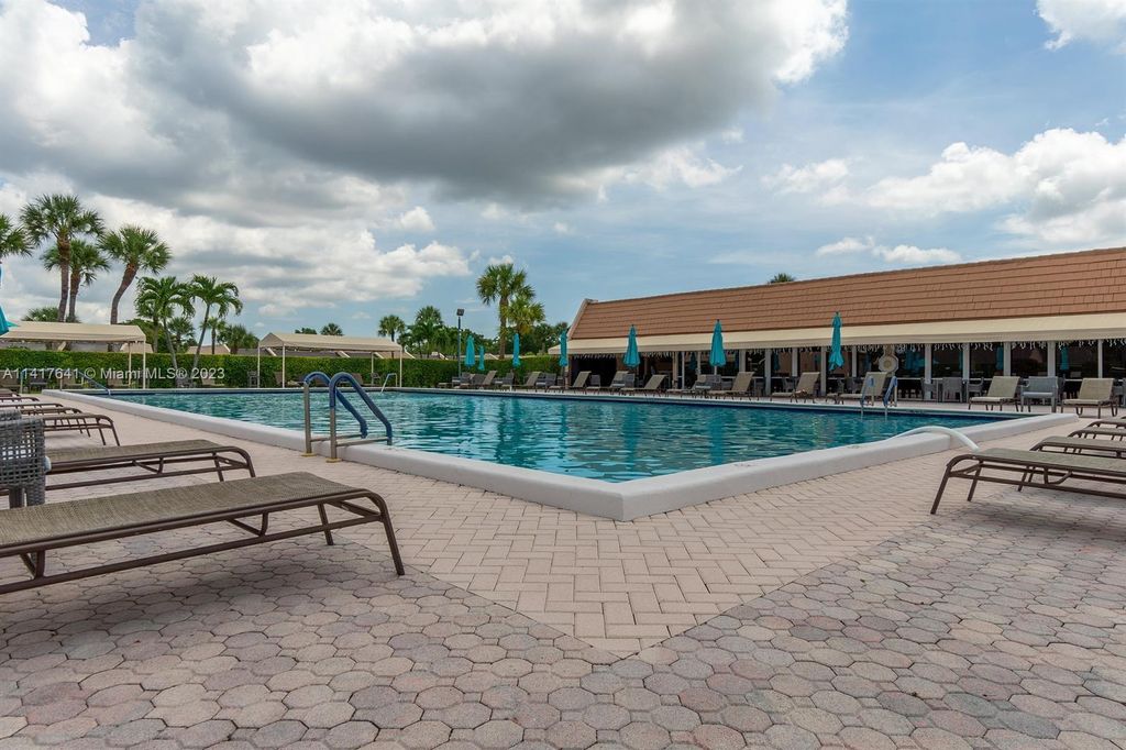 Photo of 154 Lake Meryl Dr #158, West Palm Beach, FL 33411 (MLS # A11417641)