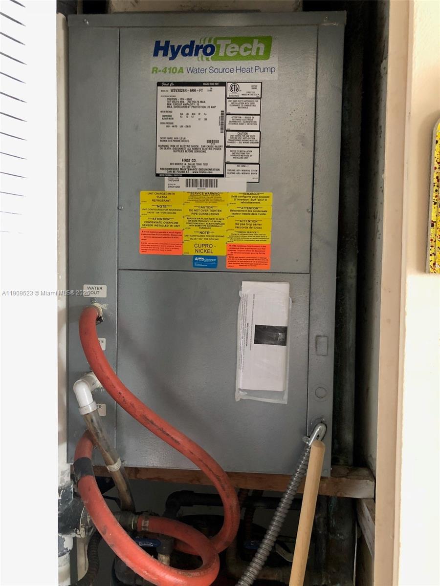 KEYSTONE HARBOR CLUB COND - Residential