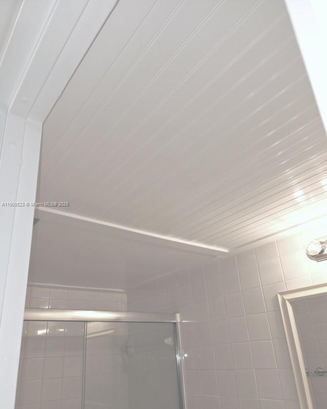 KEYSTONE HARBOR CLUB COND - Residential