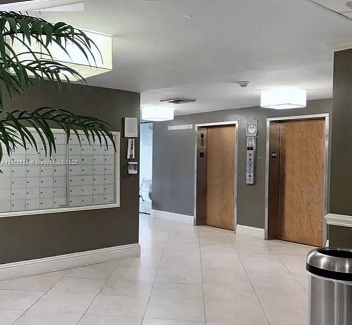 KEYSTONE HARBOR CLUB COND - Residential