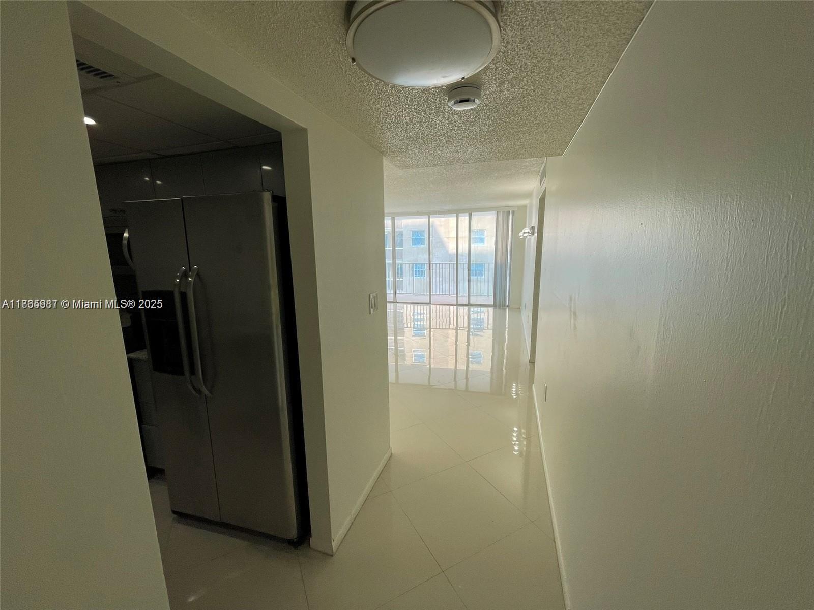 5838 CONDOMINIUM - Residential