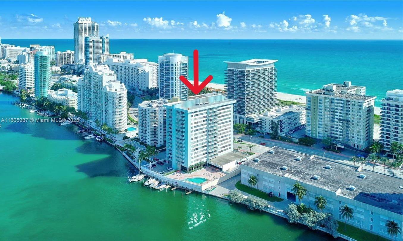 5838 CONDOMINIUM - Residential