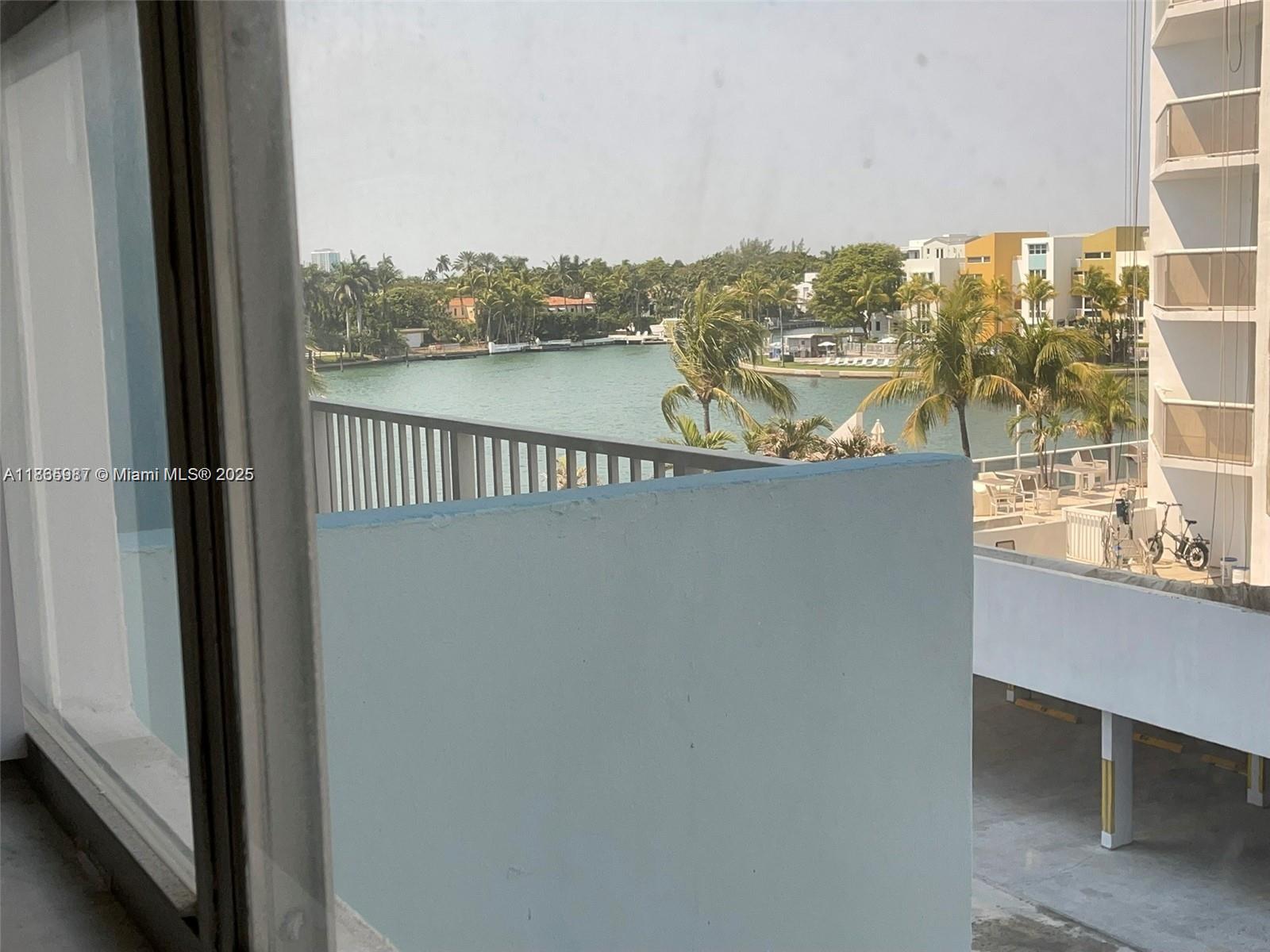 5838 CONDOMINIUM - Residential