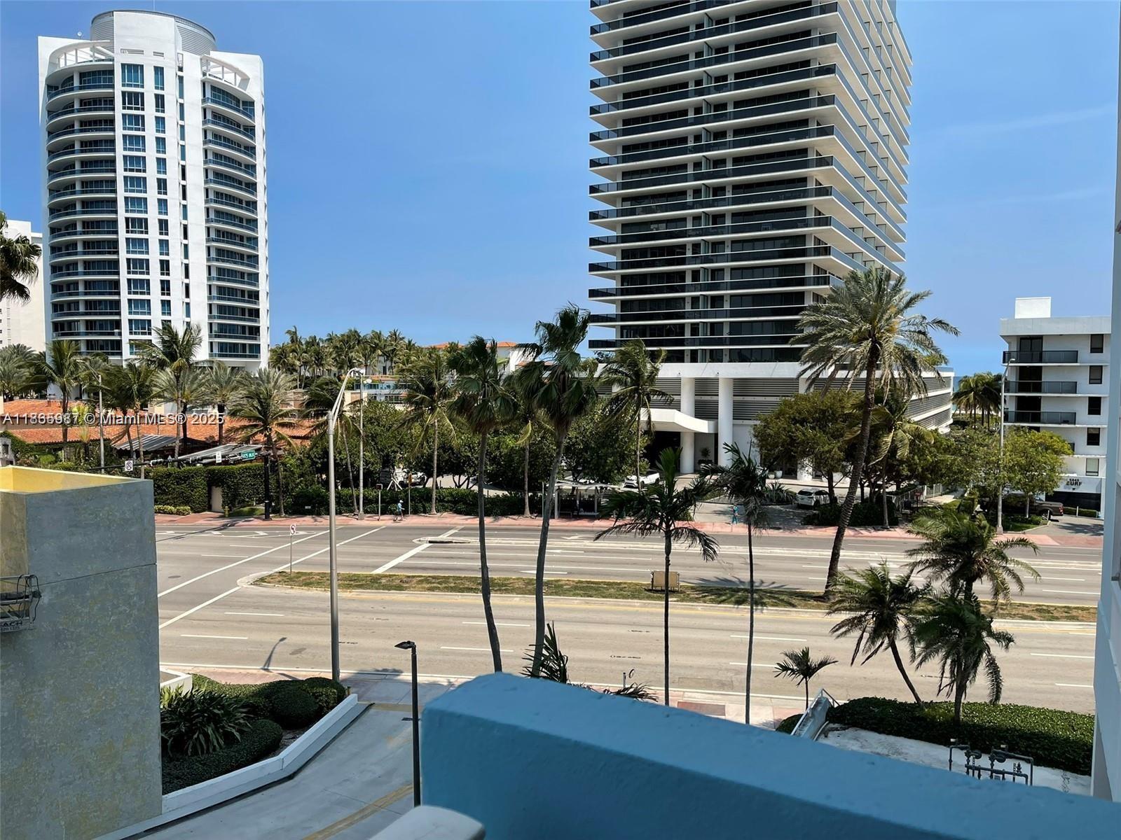 5838 CONDOMINIUM - Residential