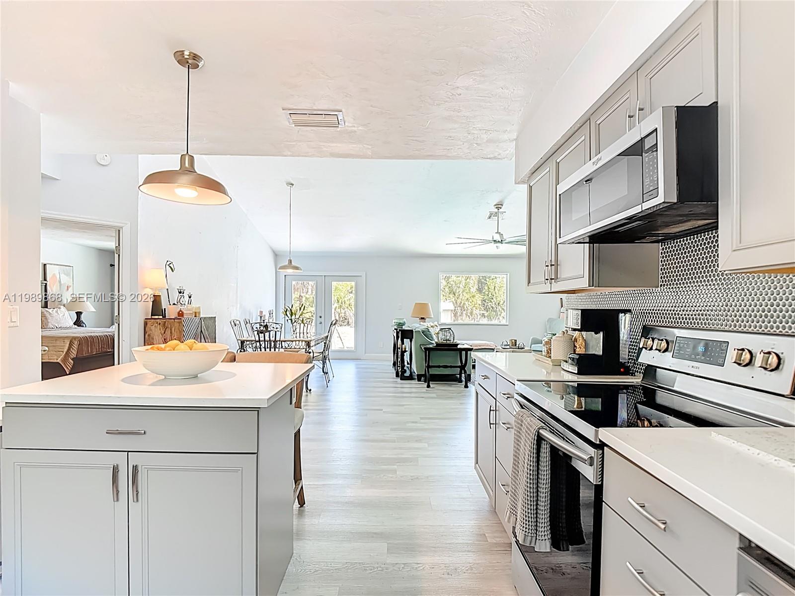 Golden Gate Estates - Residential