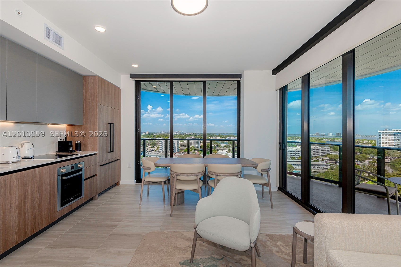 580 72nd St 1112, Miami Beach FL 33141