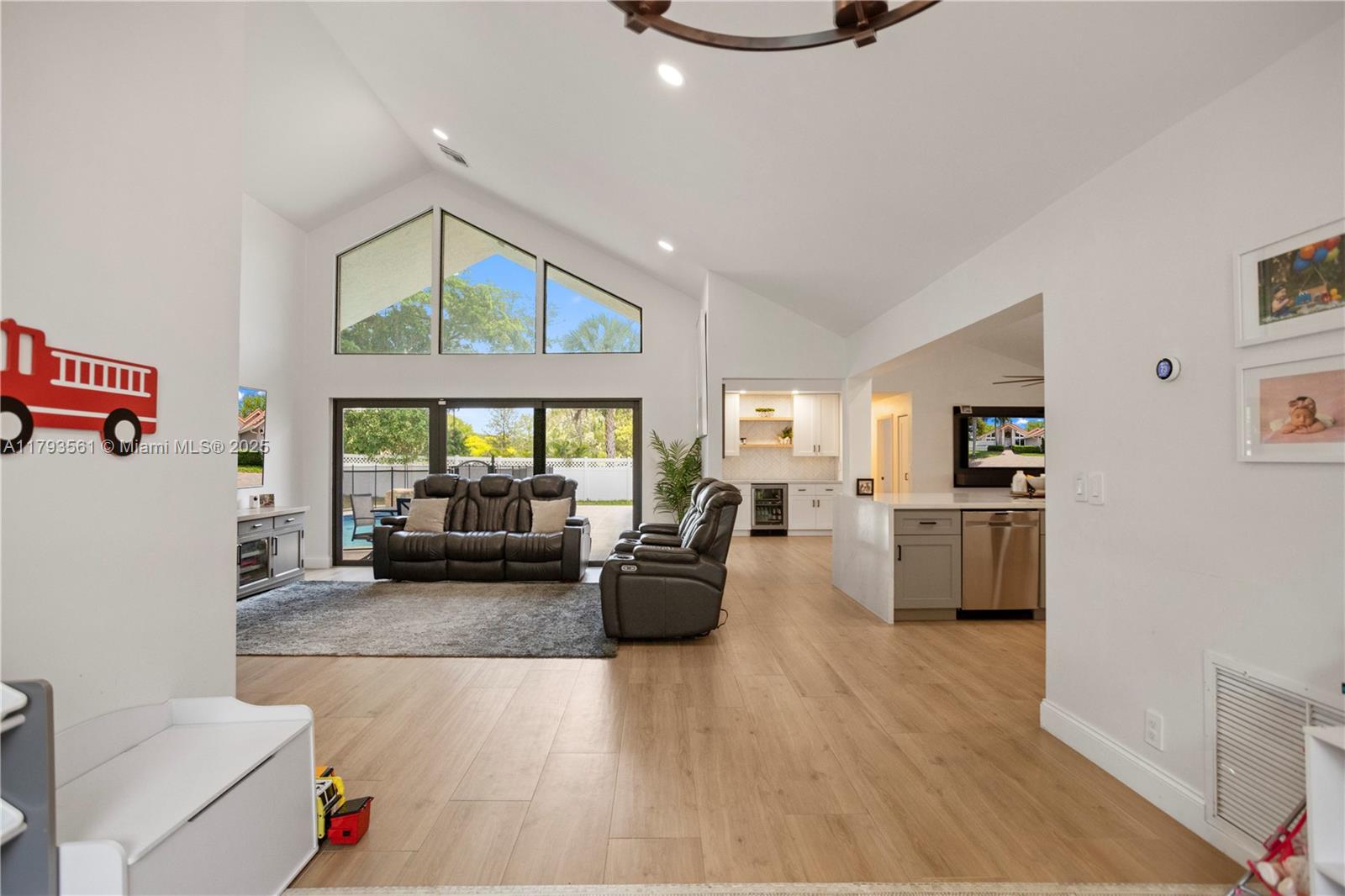 PINE RIDGE AMENDED - Residential