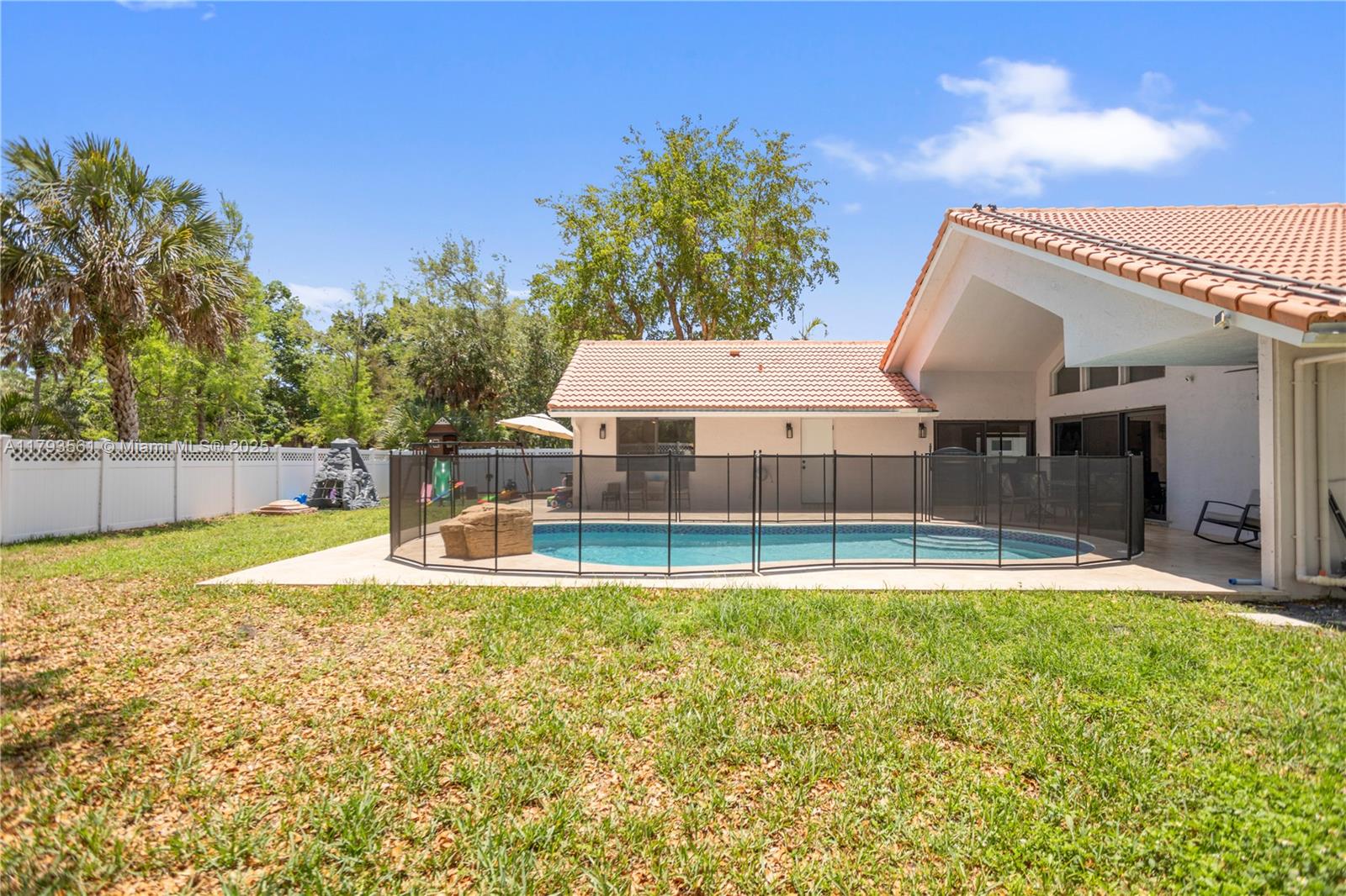 PINE RIDGE AMENDED - Residential