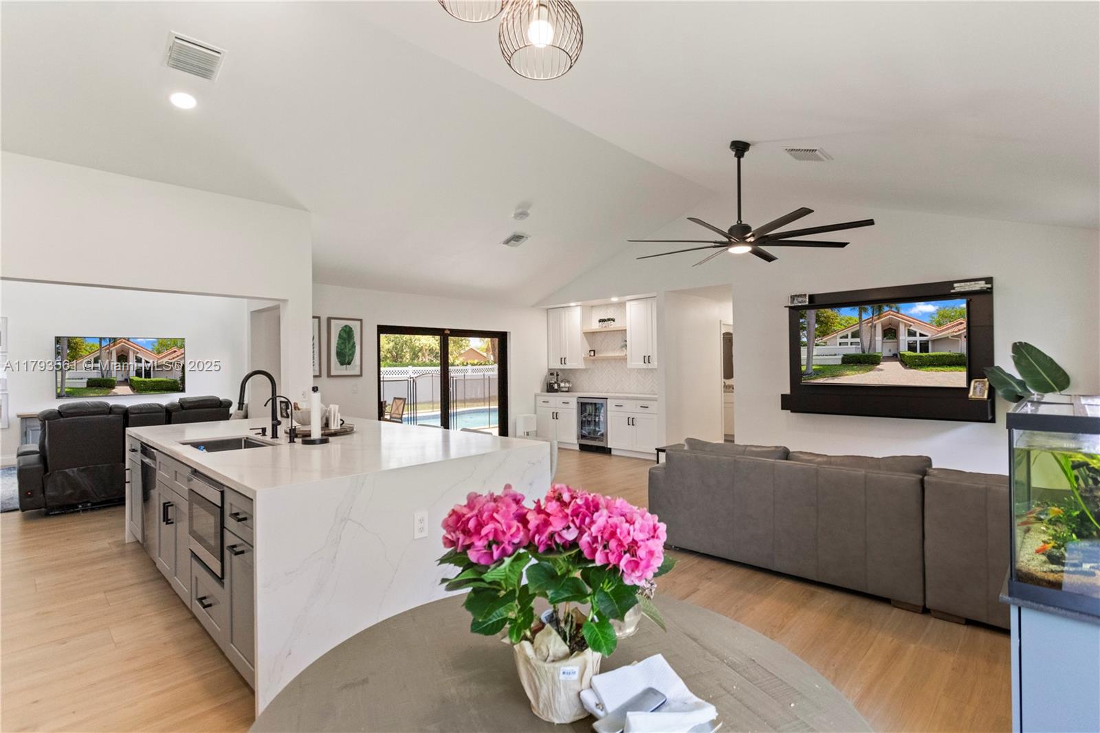 PINE RIDGE AMENDED - Residential