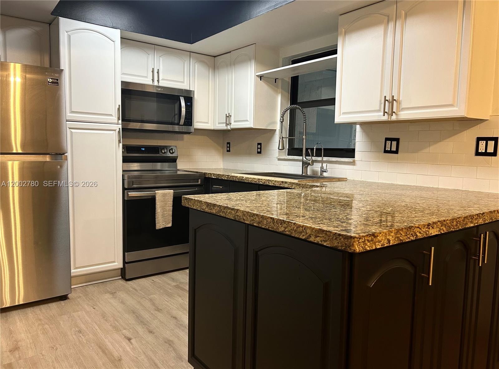 VALENCIA VILLAGE CONDO PH - Residential Lease