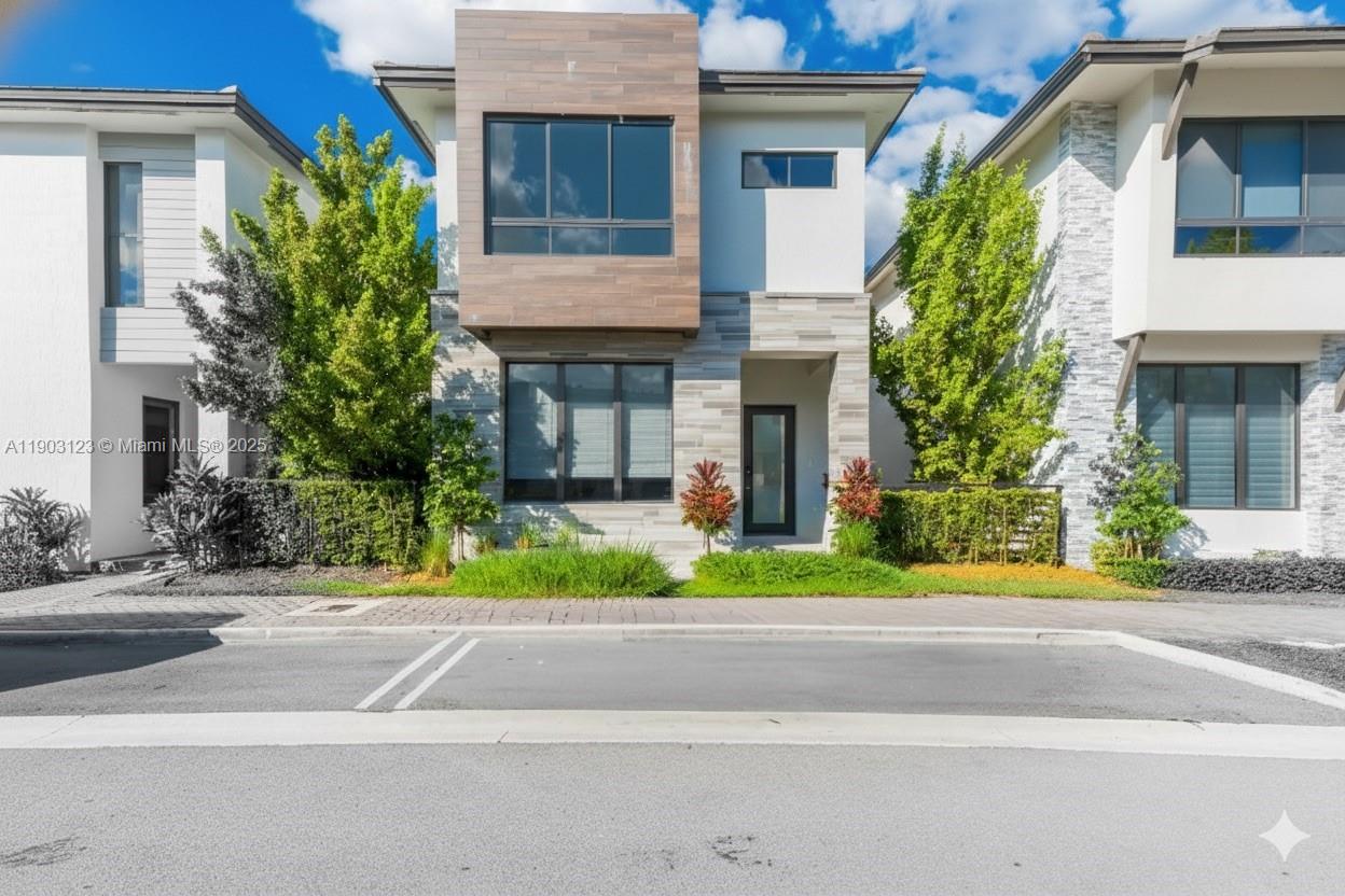 CANARIAS EAST - Residential