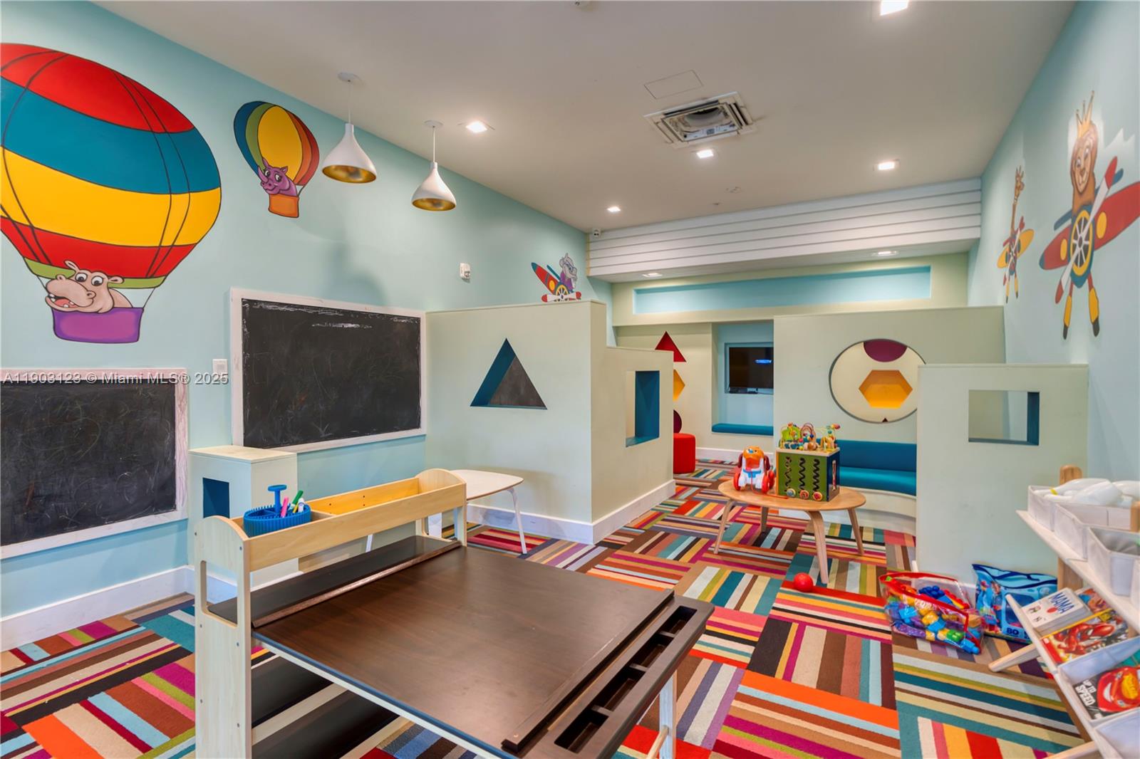 CANARIAS EAST - Residential