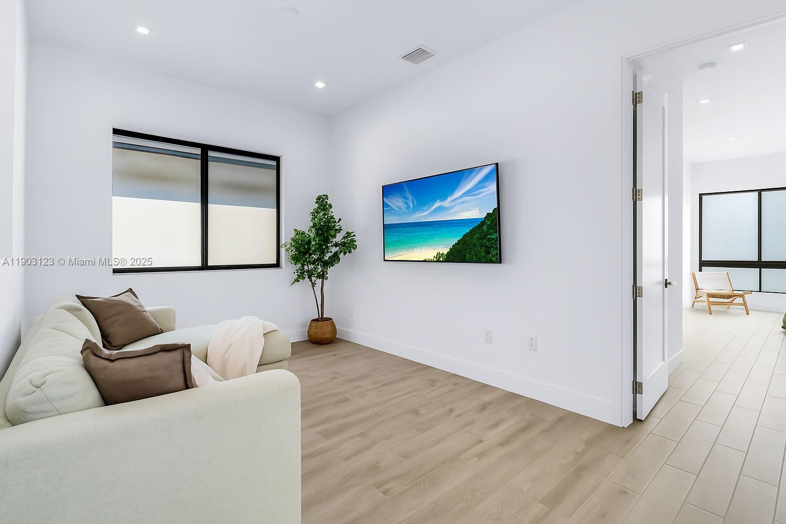 CANARIAS EAST - Residential